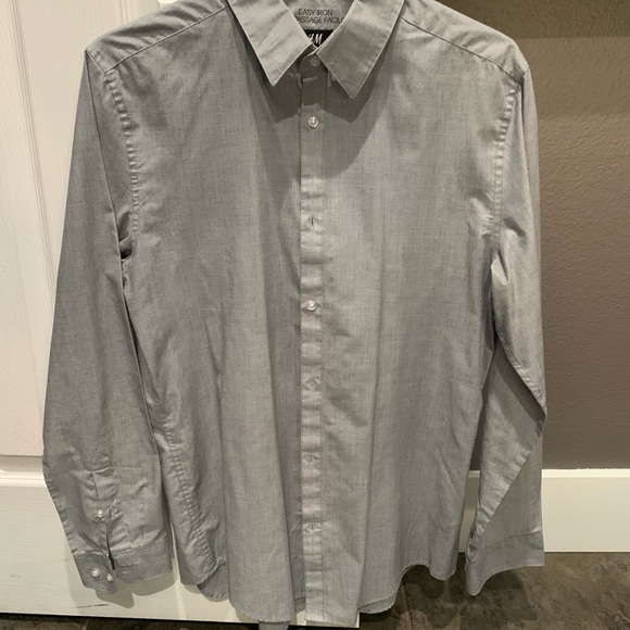 Set of 3 mens button down shirts - Picture 5 of 6